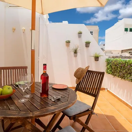 Sabbia Suites Ginesa Arrecife  Exterior photo